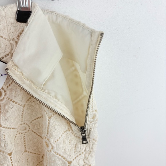 Anthropologie Dolce Vita Mid Rise Boho Ivory Crochet Lace Shorts Size 14 Festive - Picture 5 of 10